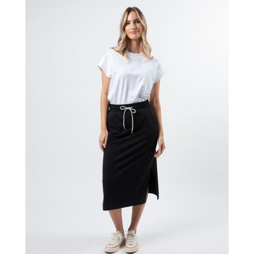 Essential skirt navy