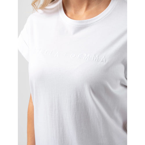 Embroidered logo tee cuff sleeve tee