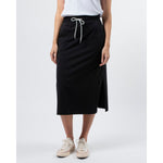 Essential skirt black